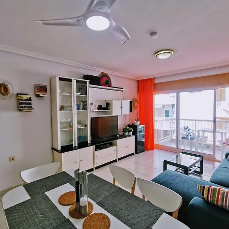 El Sombrero With Free Wifi Playa Del Cura Appartement Torrevieja